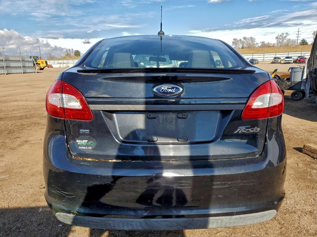 2011 FORD Fiesta