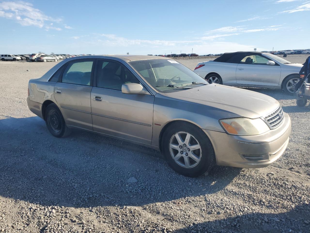 2003 TOYOTA Avalon