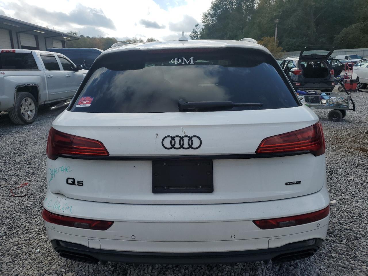 2022 AUDI Q5