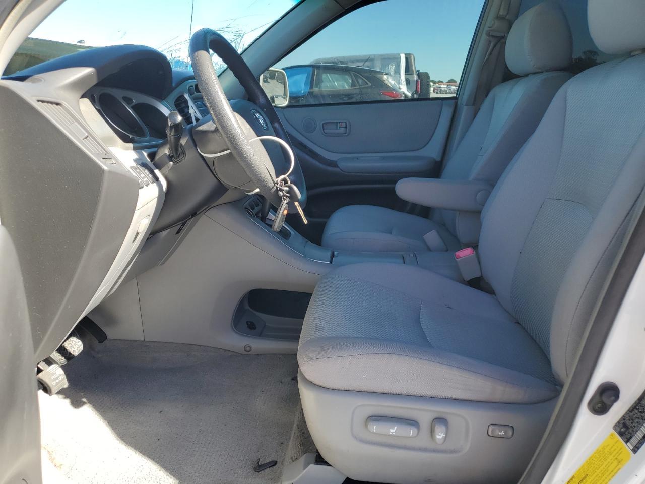 2006 TOYOTA HIGHLANDER