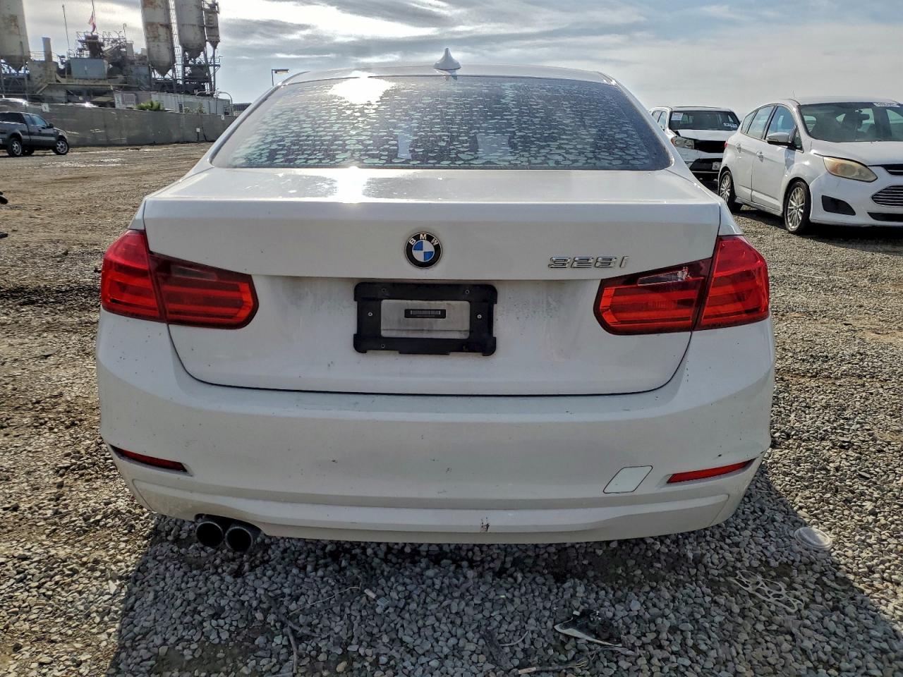 2013 BMW 3 SERIES