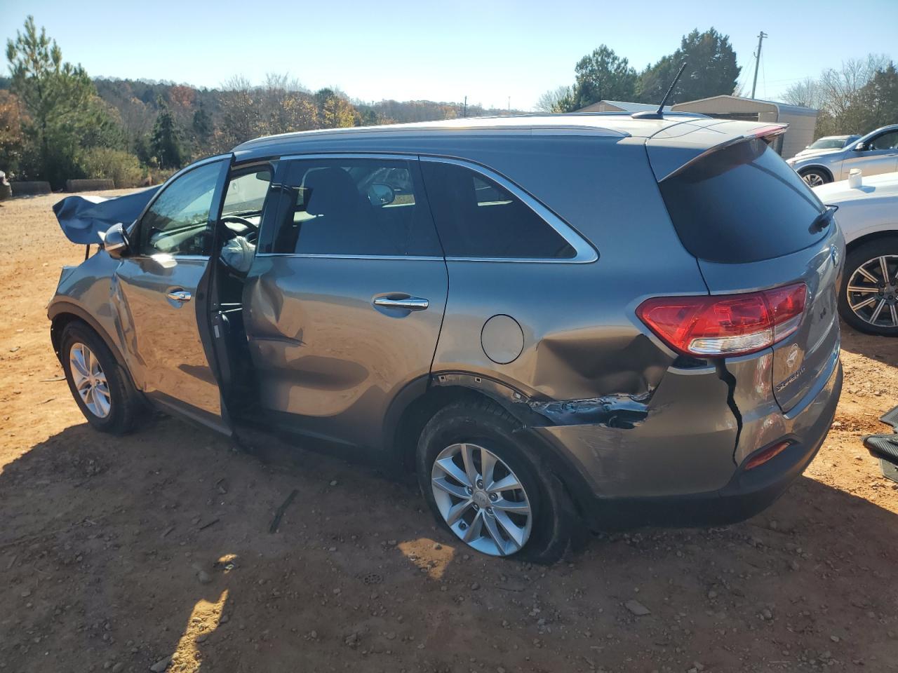 2016 KIA SORENTO