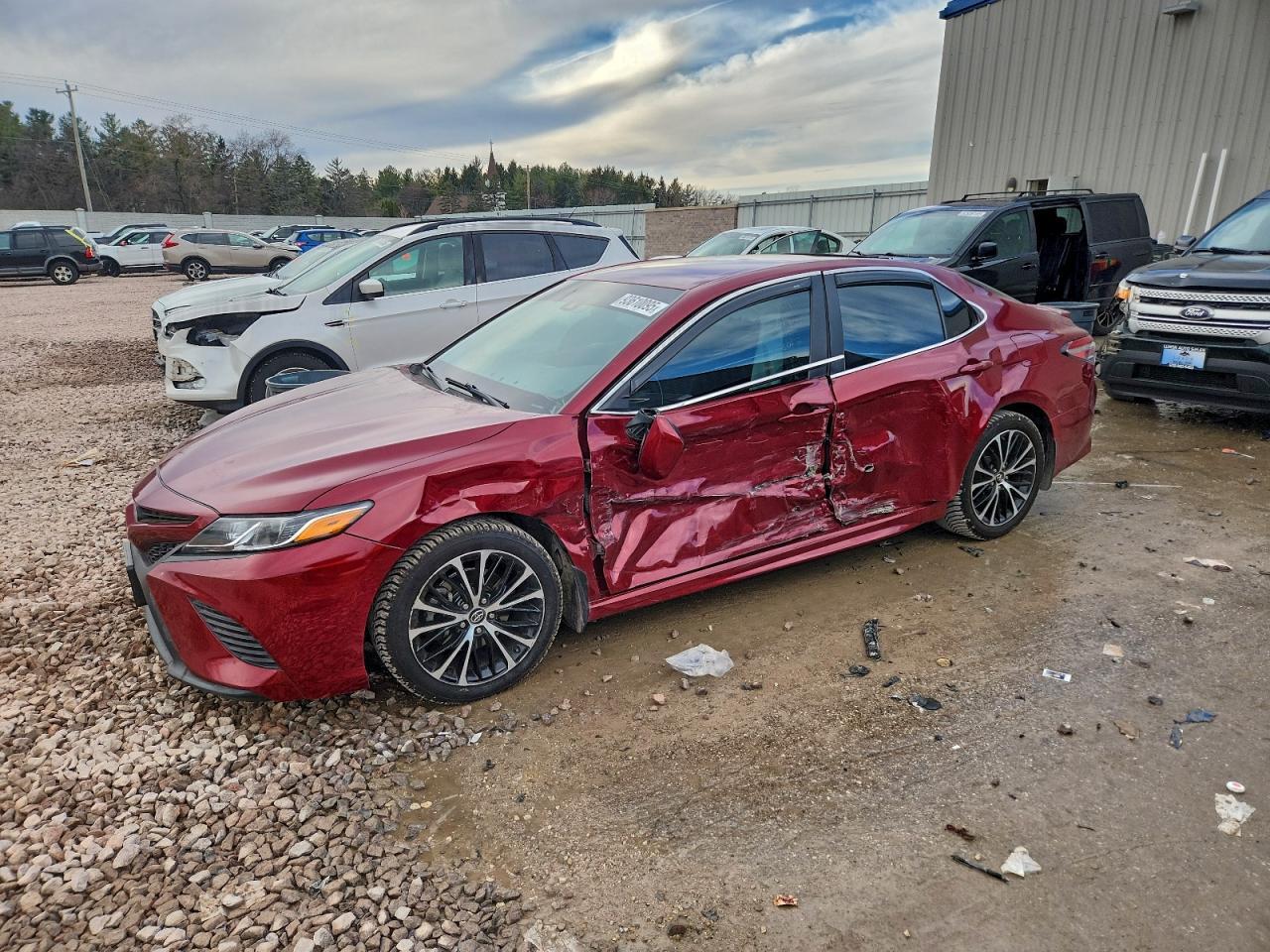 2018 TOYOTA CAMRY