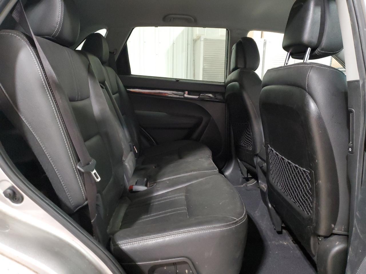2015 KIA SORENTO