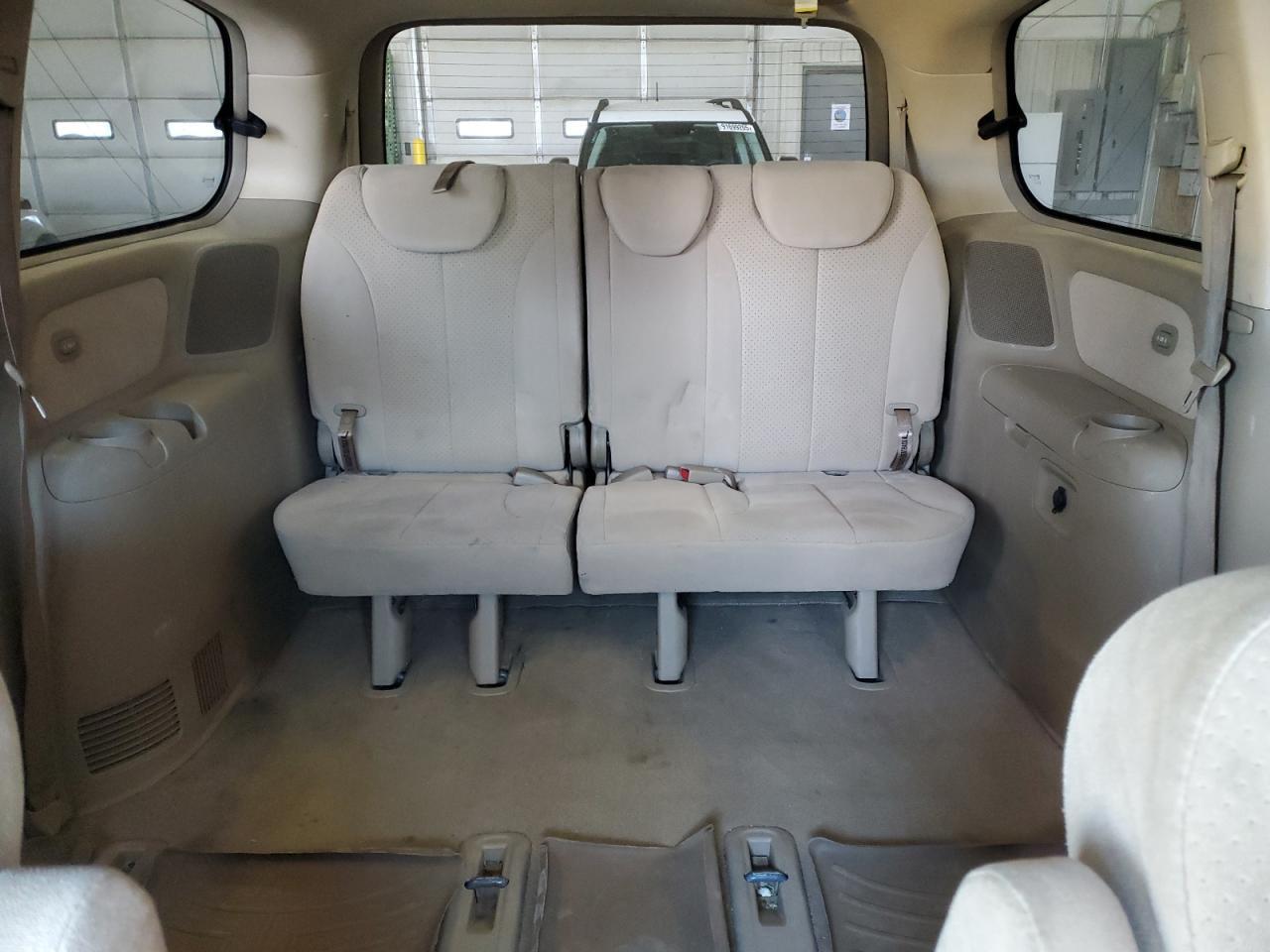 2007 HYUNDAI Entourage