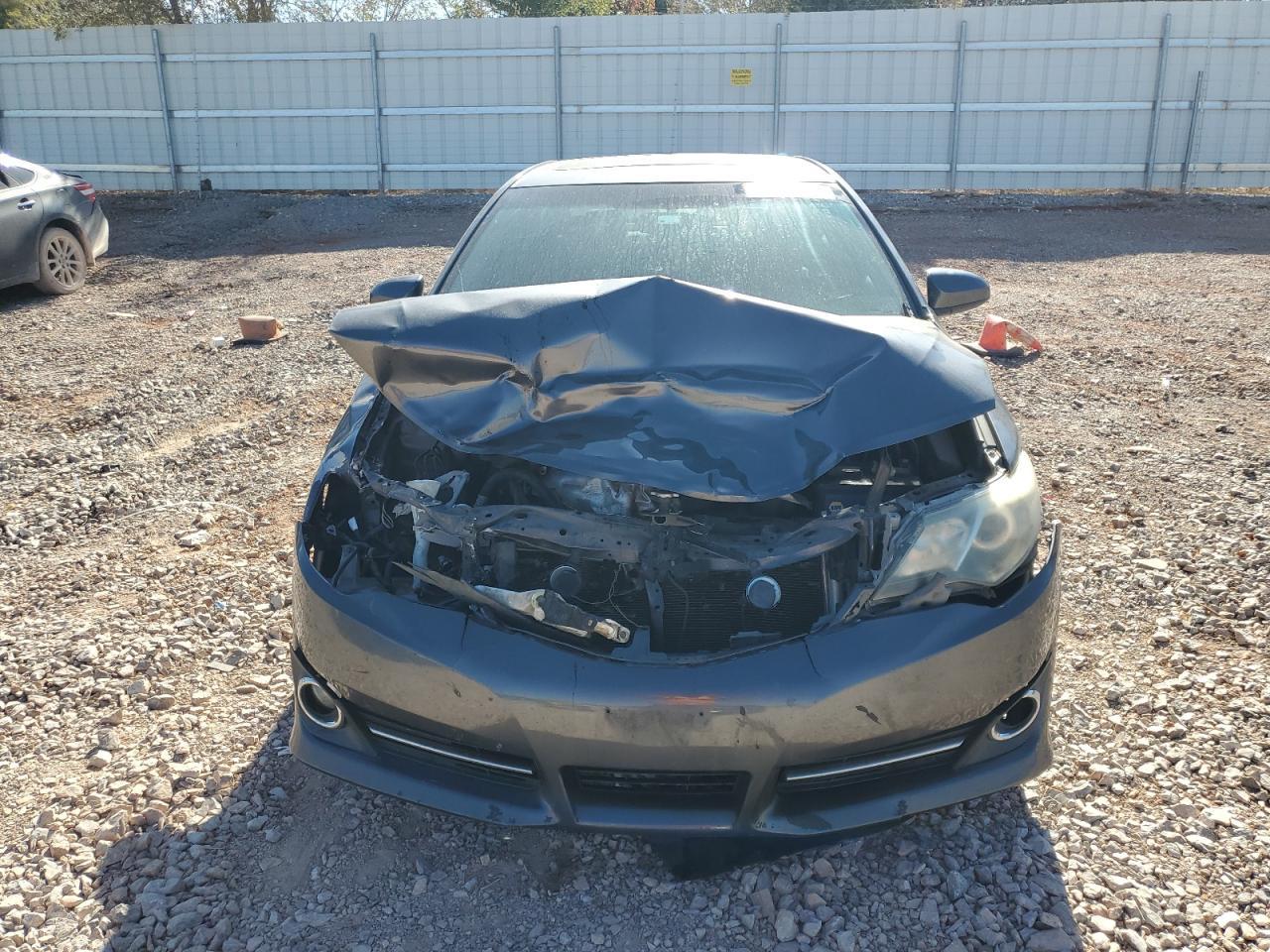 2014 TOYOTA CAMRY