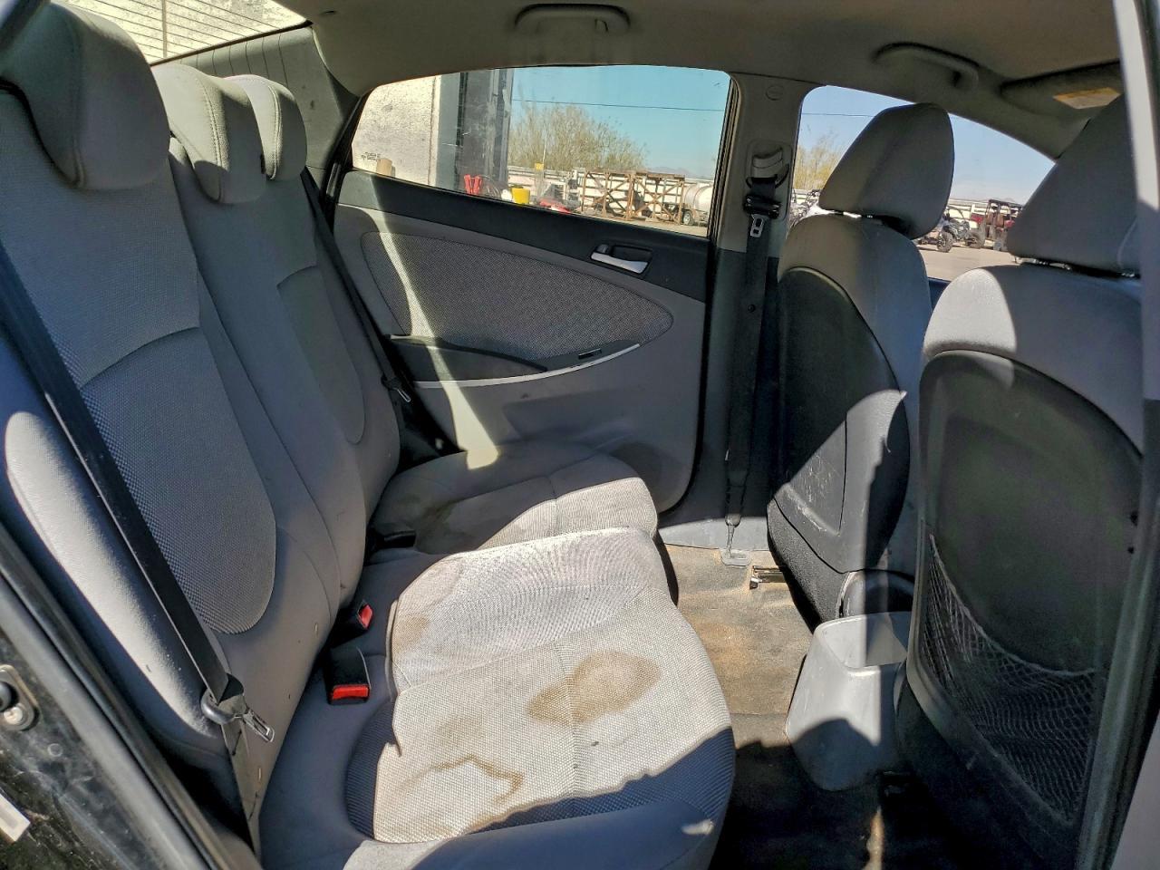 2012 HYUNDAI ACCENT