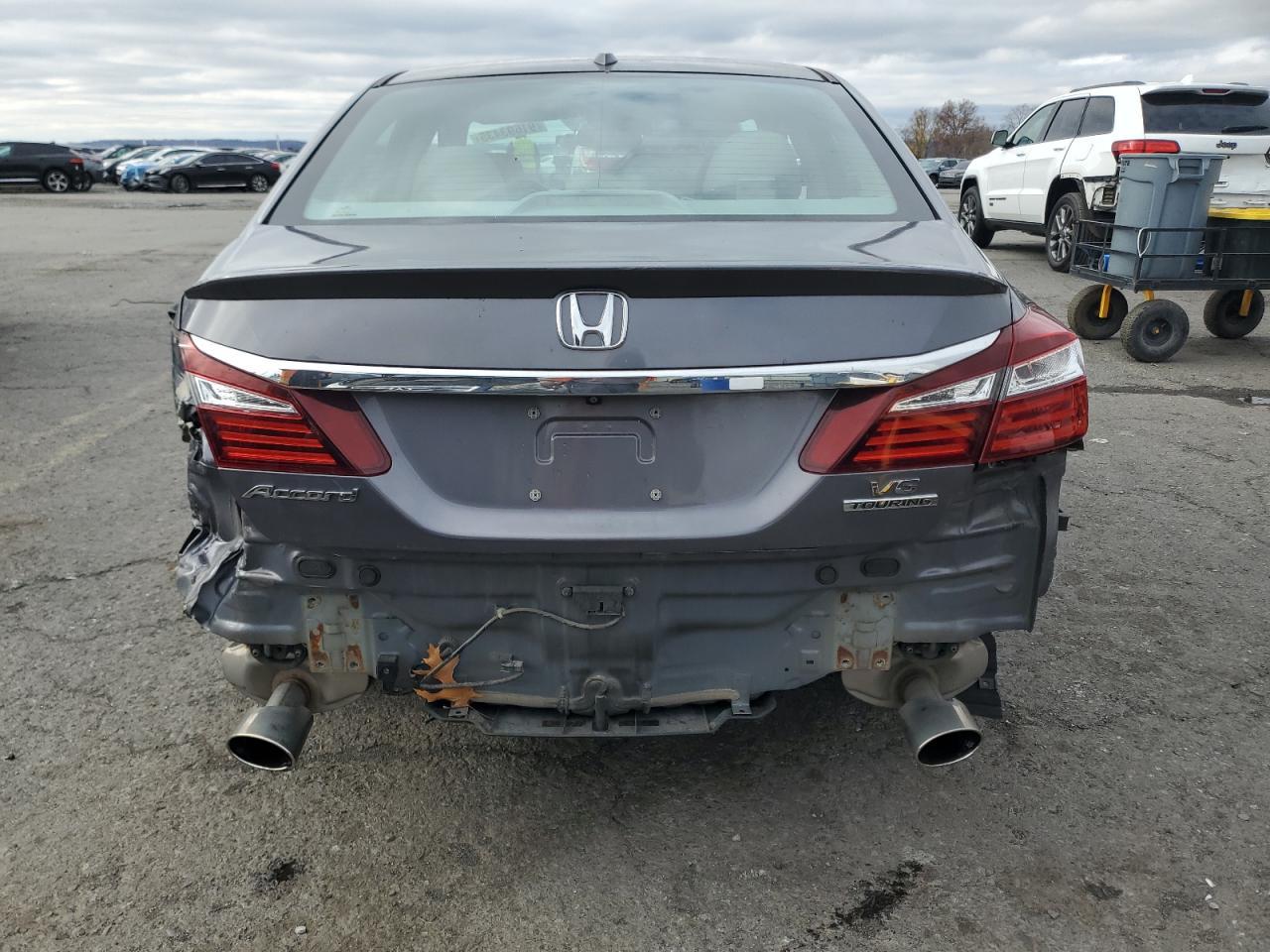 2017 HONDA ACCORD