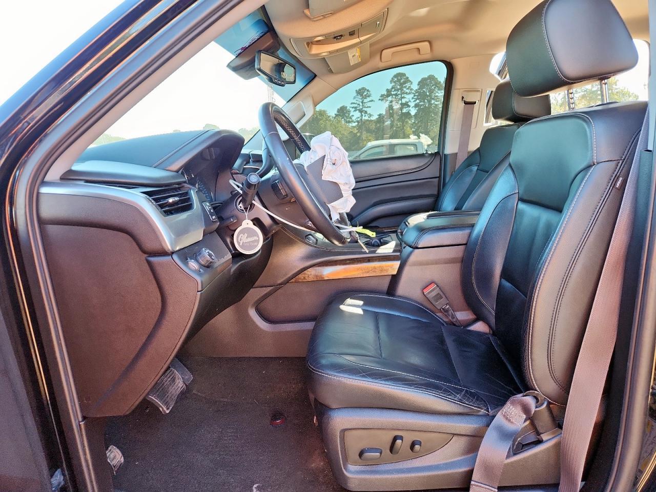 2016 CHEVROLET Tahoe
