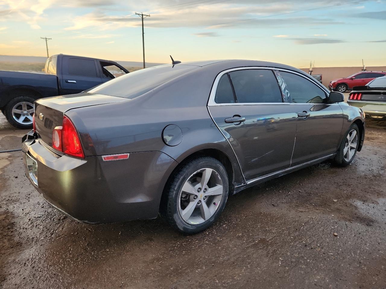2011 CHEVROLET MALIBU