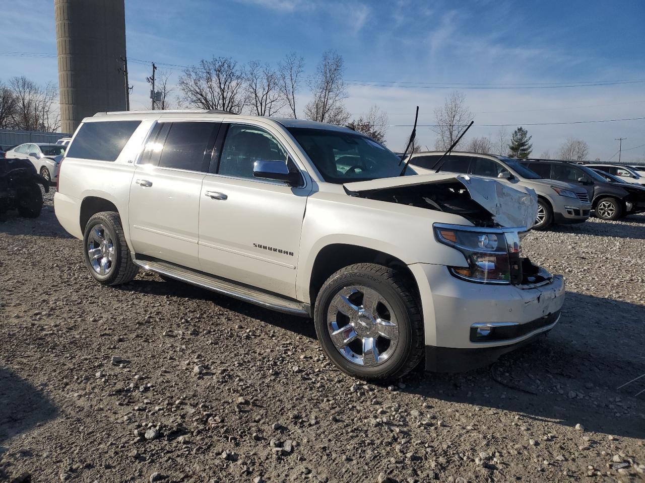 2015 CHEVROLET Suburban