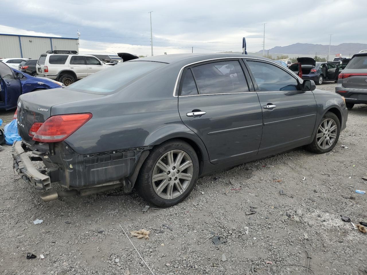 2008 TOYOTA Avalon