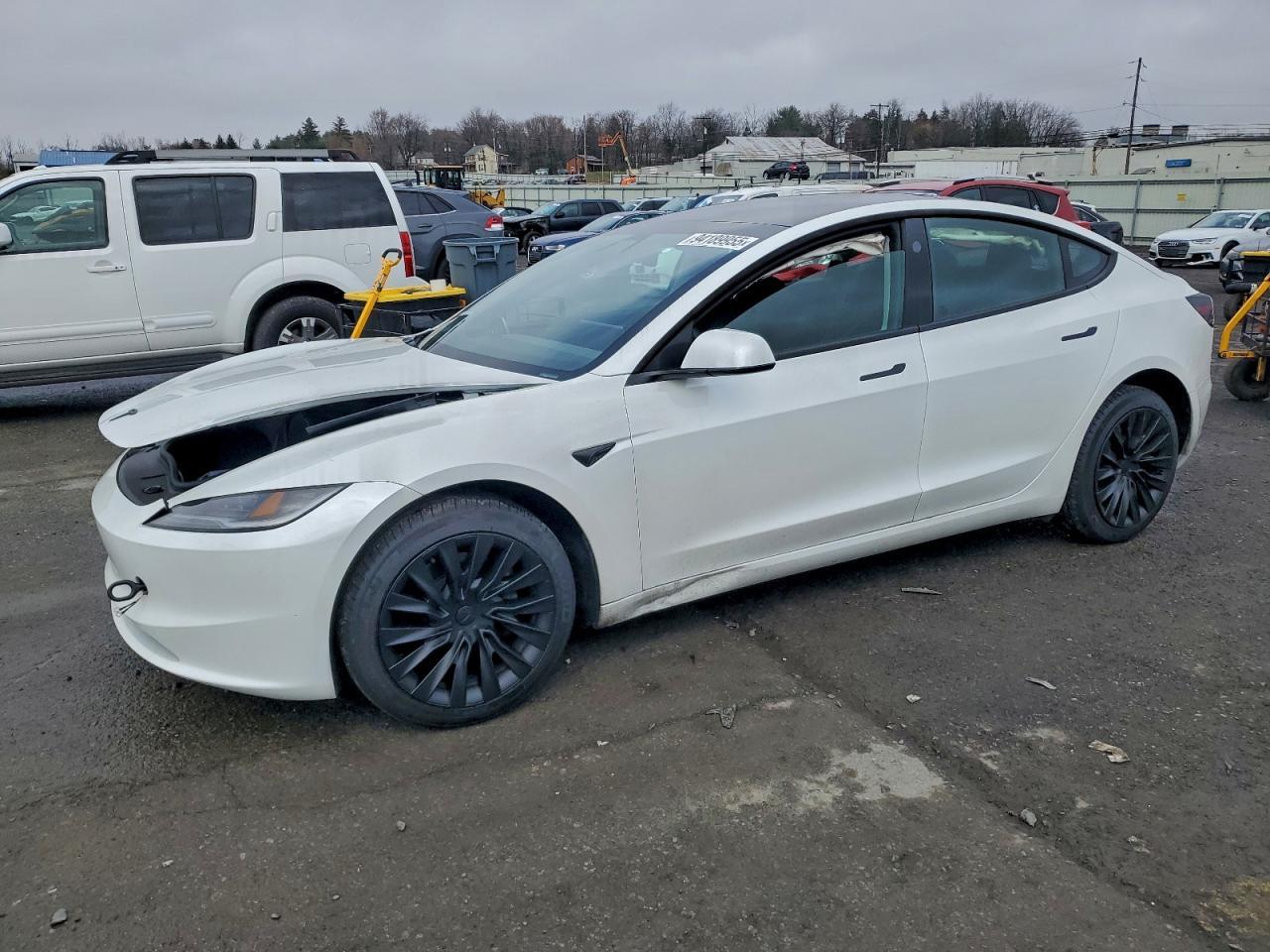 2025 TESLA MODEL 3