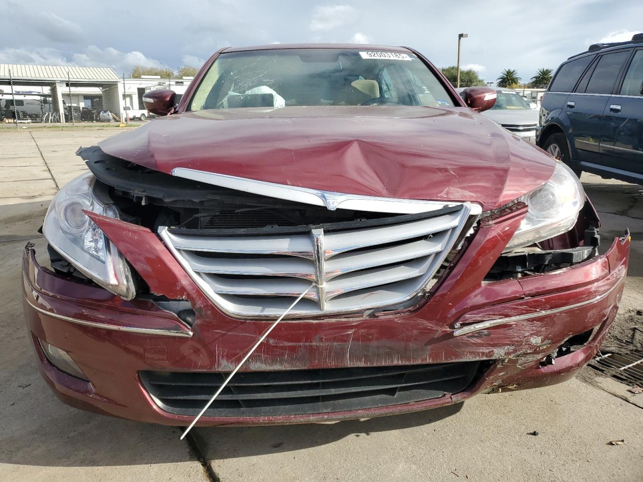 2011 HYUNDAI GENESIS