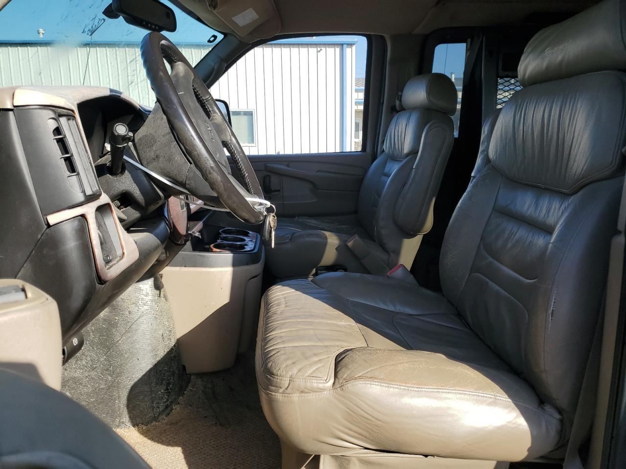 2005 GMC Savana