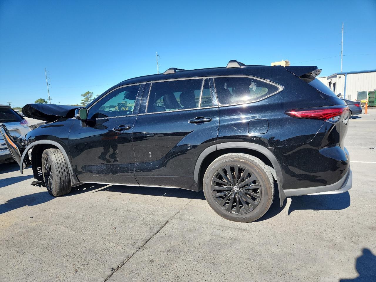 2023 TOYOTA HIGHLANDER