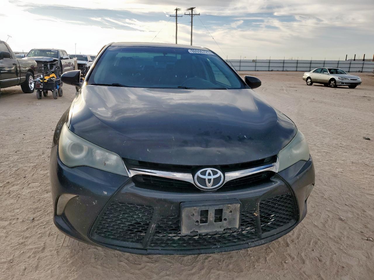 2016 TOYOTA CAMRY