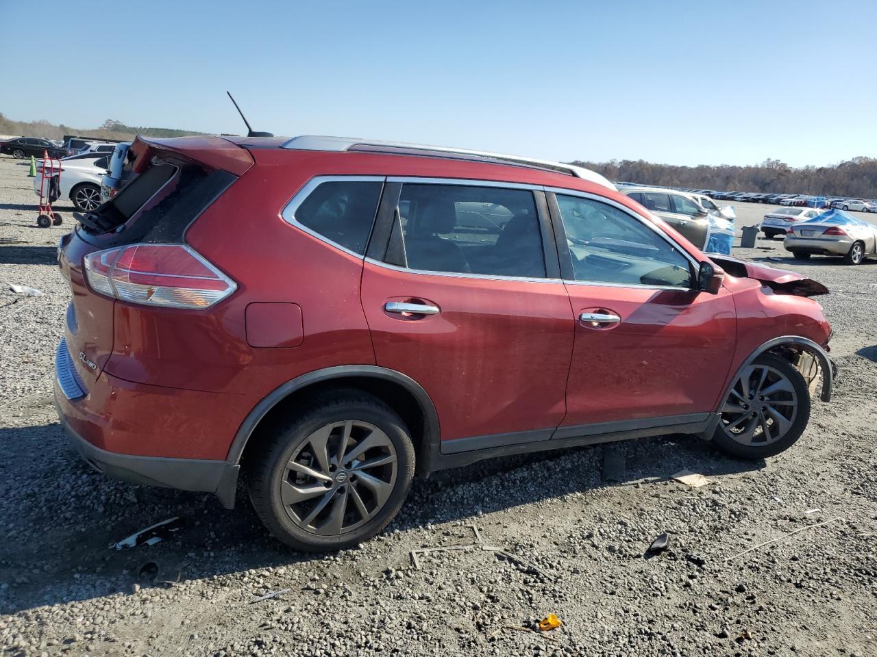 2016 NISSAN ROGUE