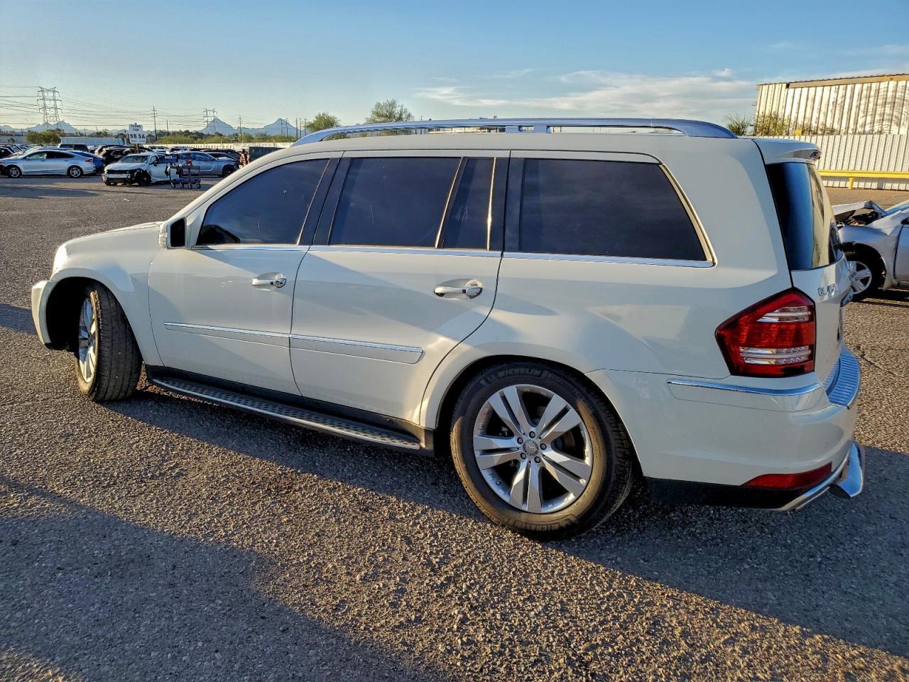 2012 MERCEDES-BENZ GL-Class