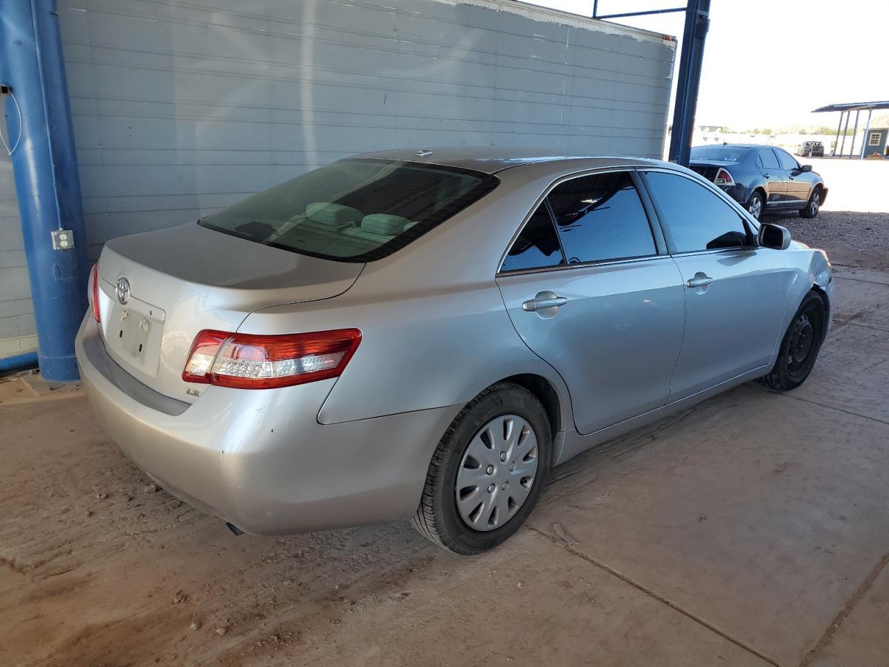 2010 TOYOTA CAMRY