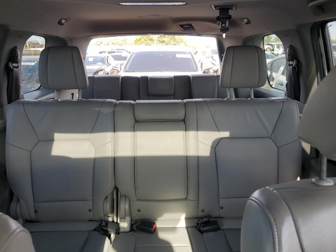 2015 HONDA PILOT