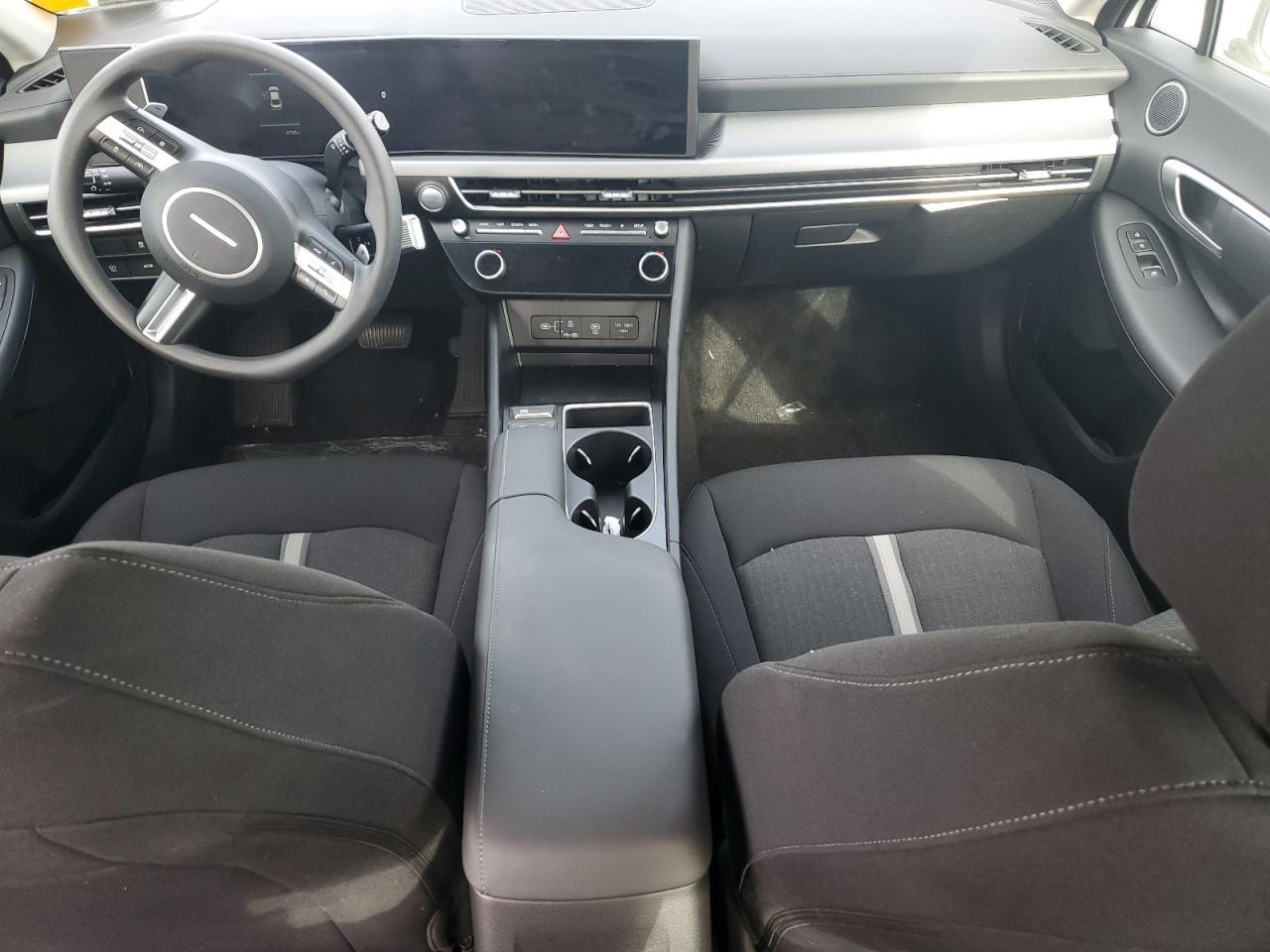 2025 HYUNDAI SONATA