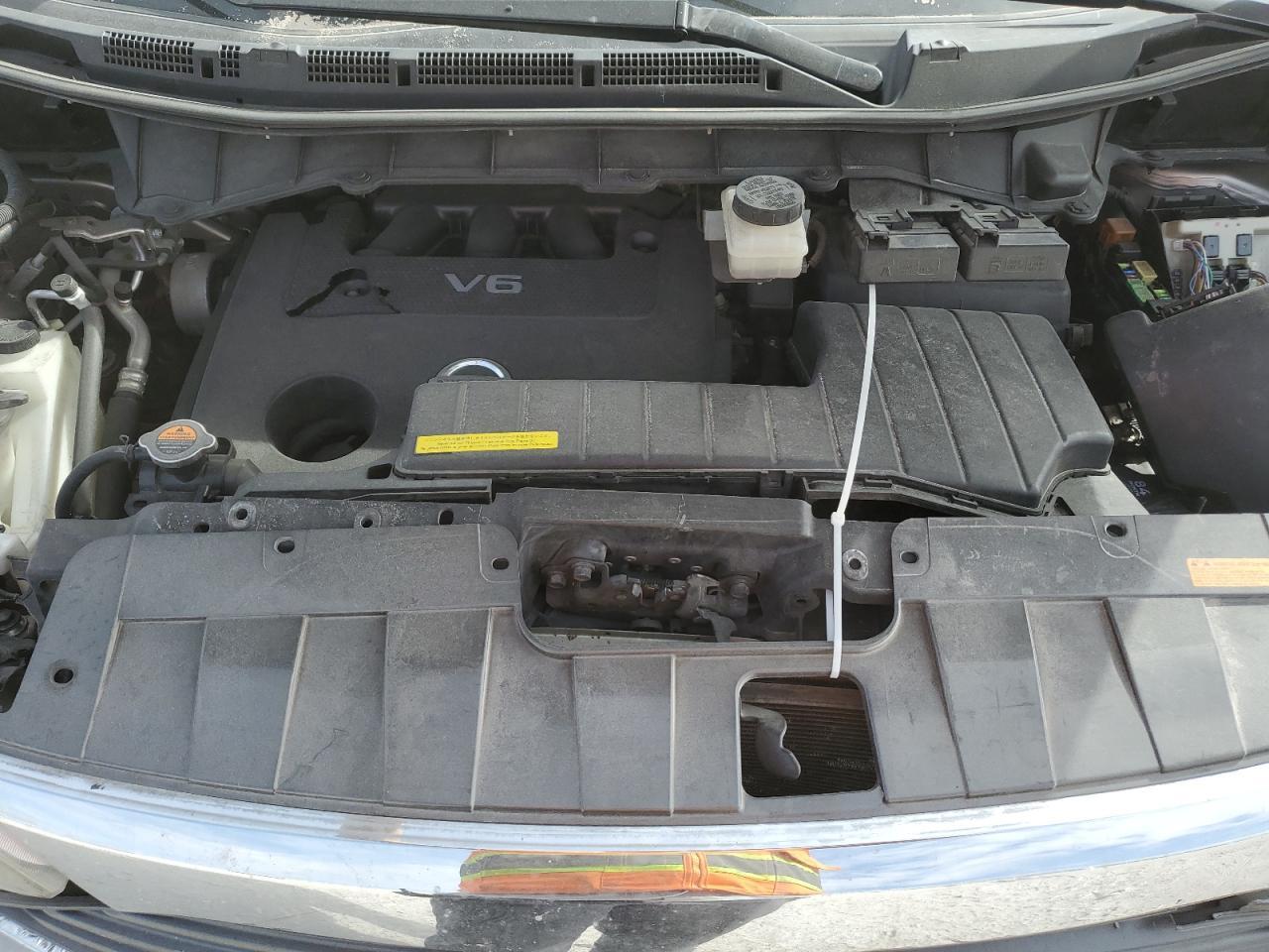 2011 NISSAN Quest