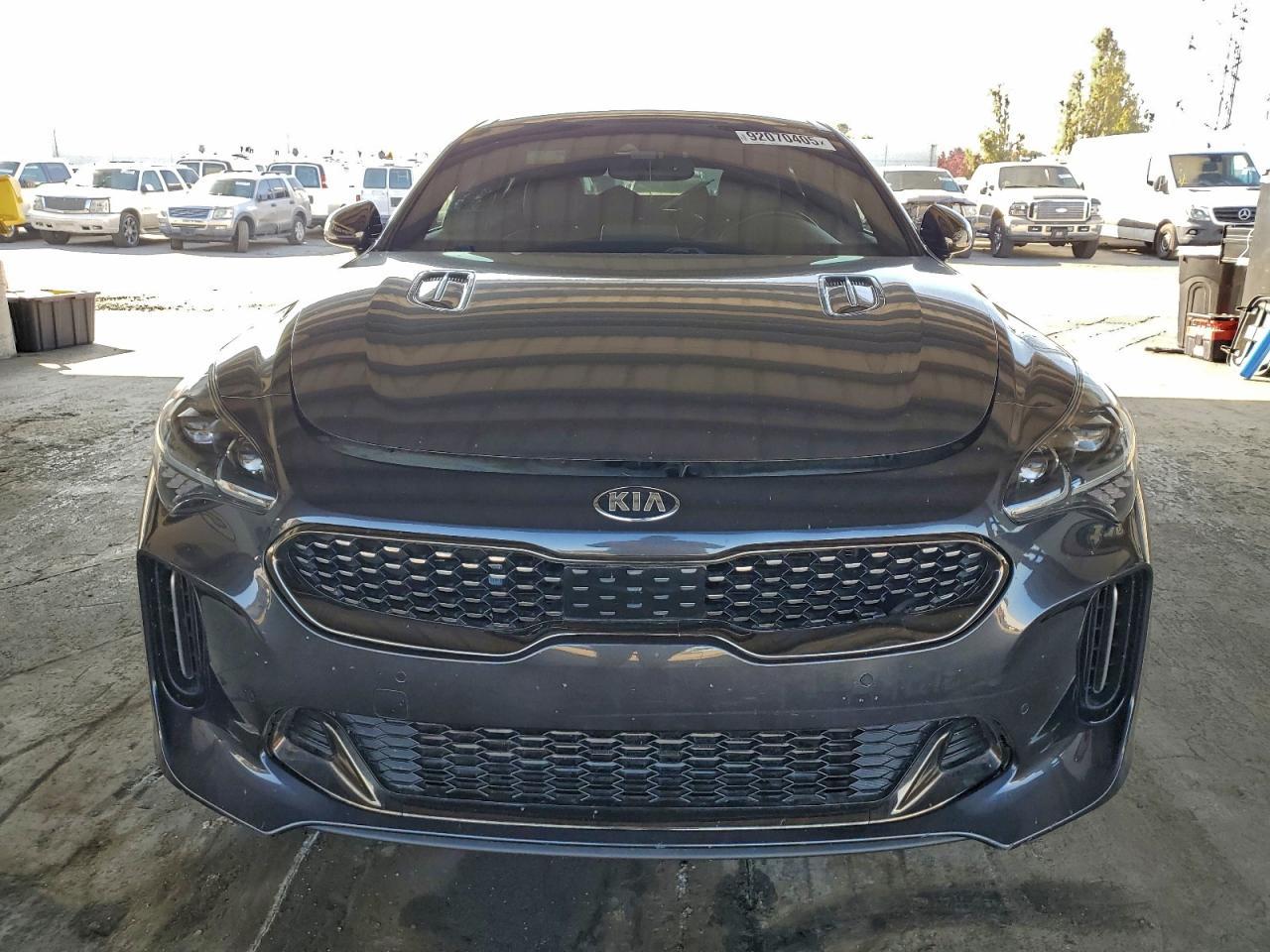 2021 KIA Stinger