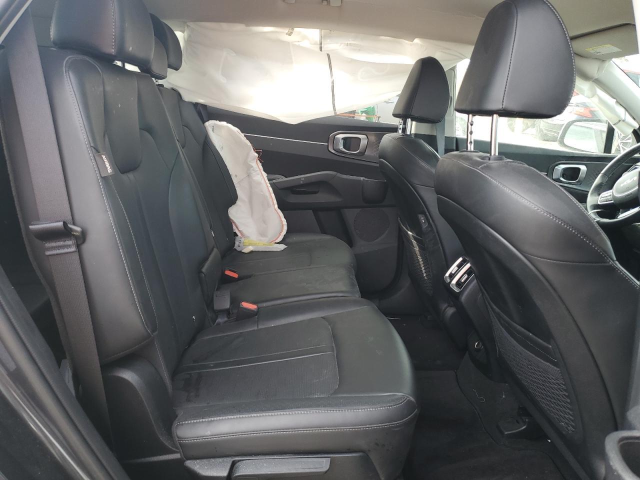 2024 KIA SORENTO