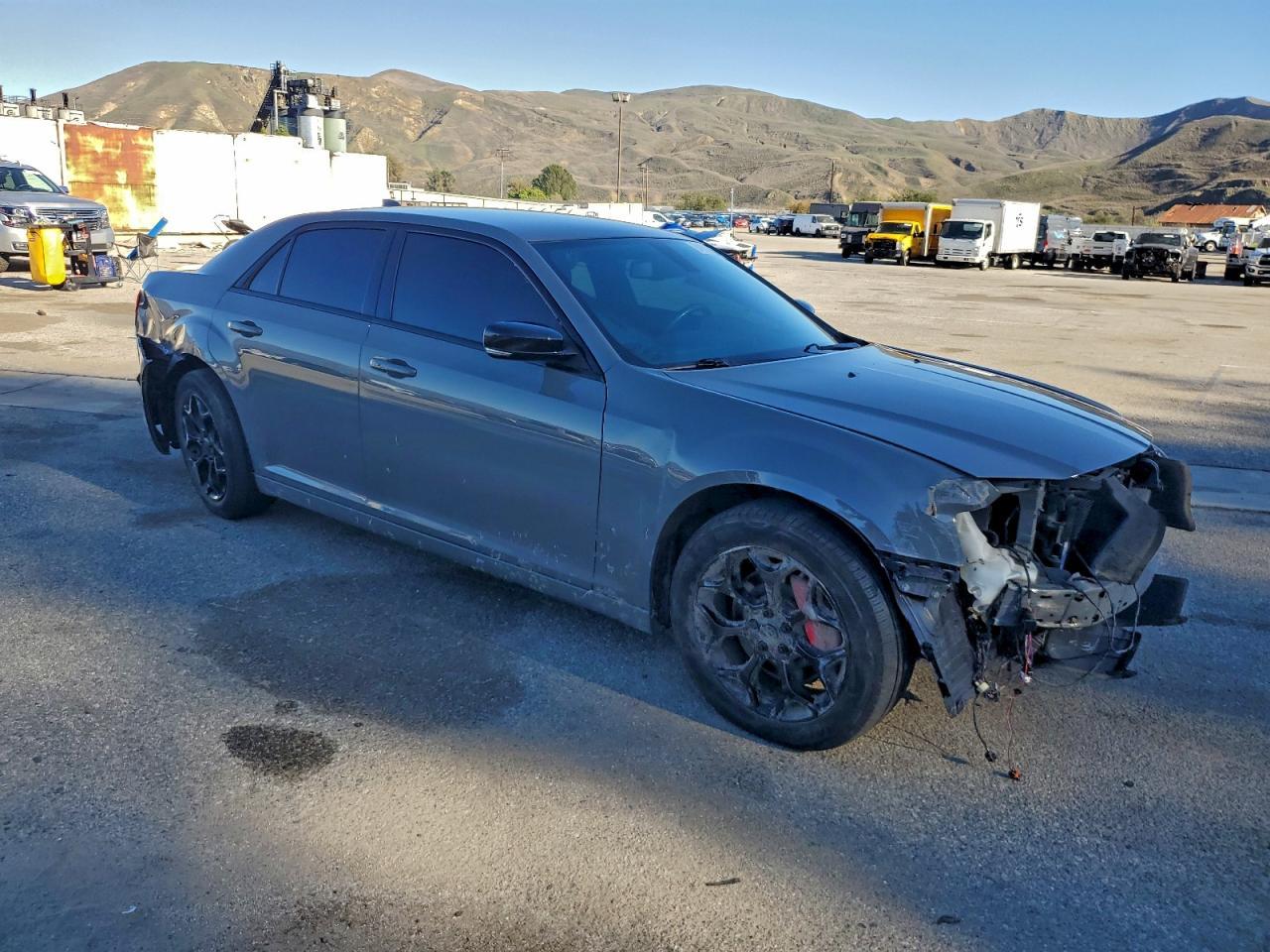 2019 CHRYSLER 300