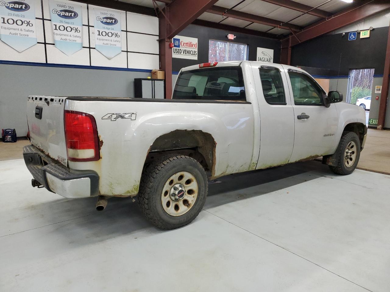 2010 GMC Sierra