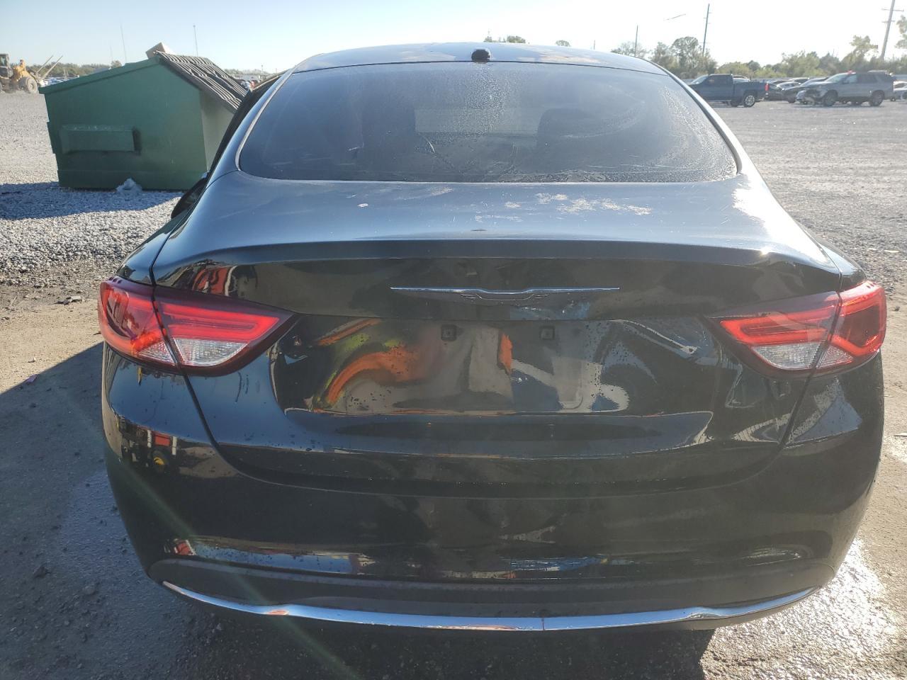 2015 CHRYSLER 200