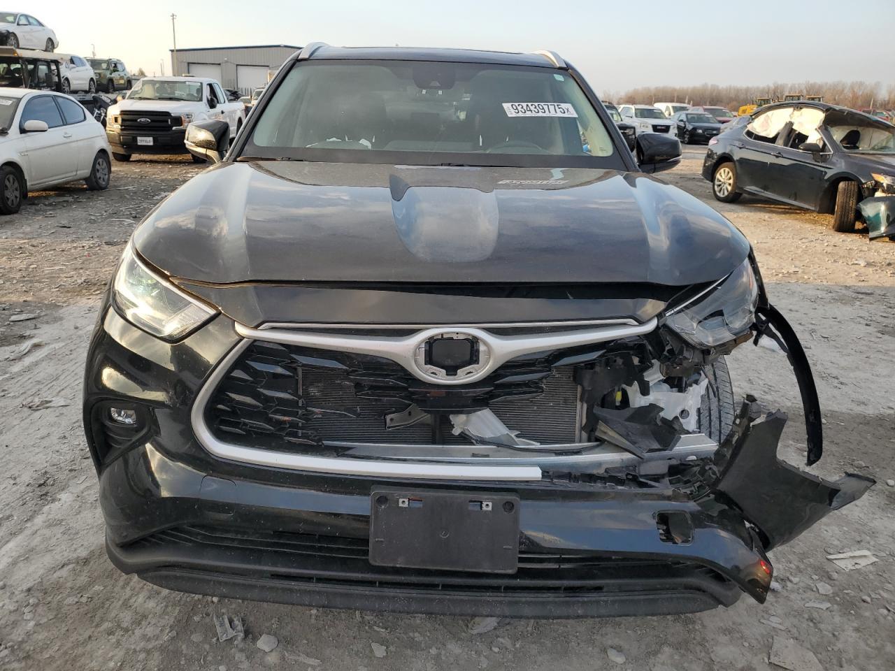 2023 TOYOTA HIGHLANDER