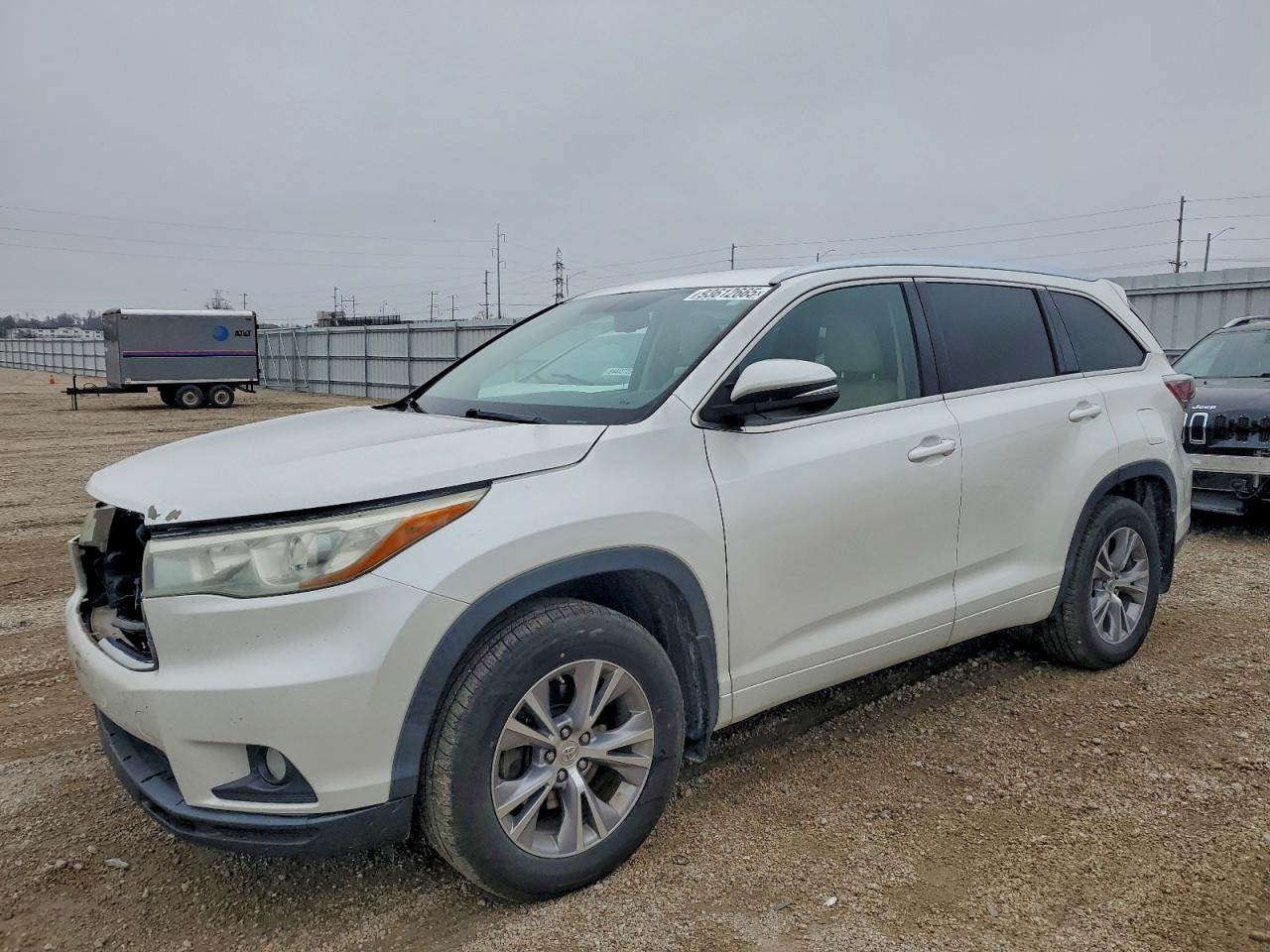 2015 TOYOTA HIGHLANDER