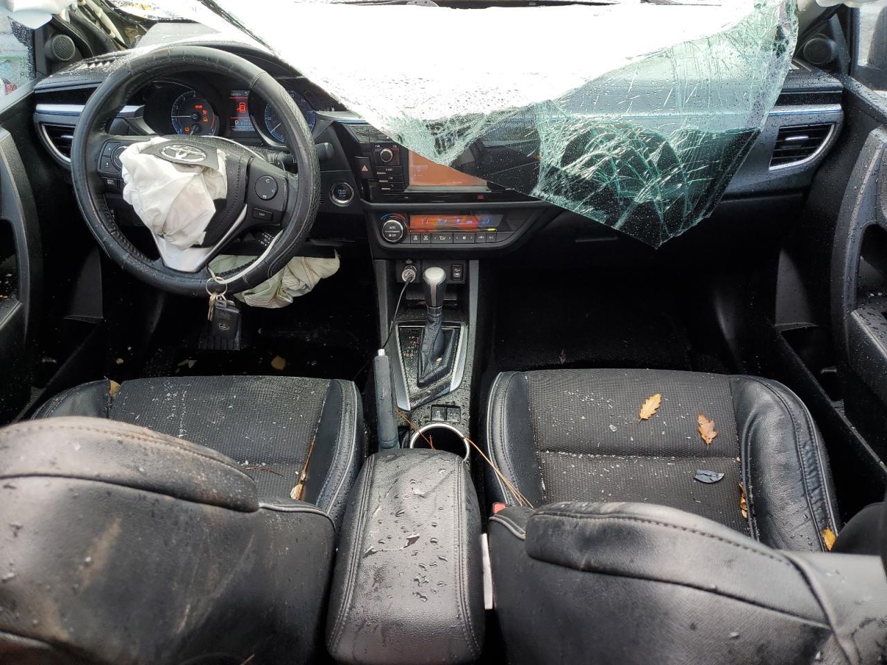 2015 TOYOTA COROLLA