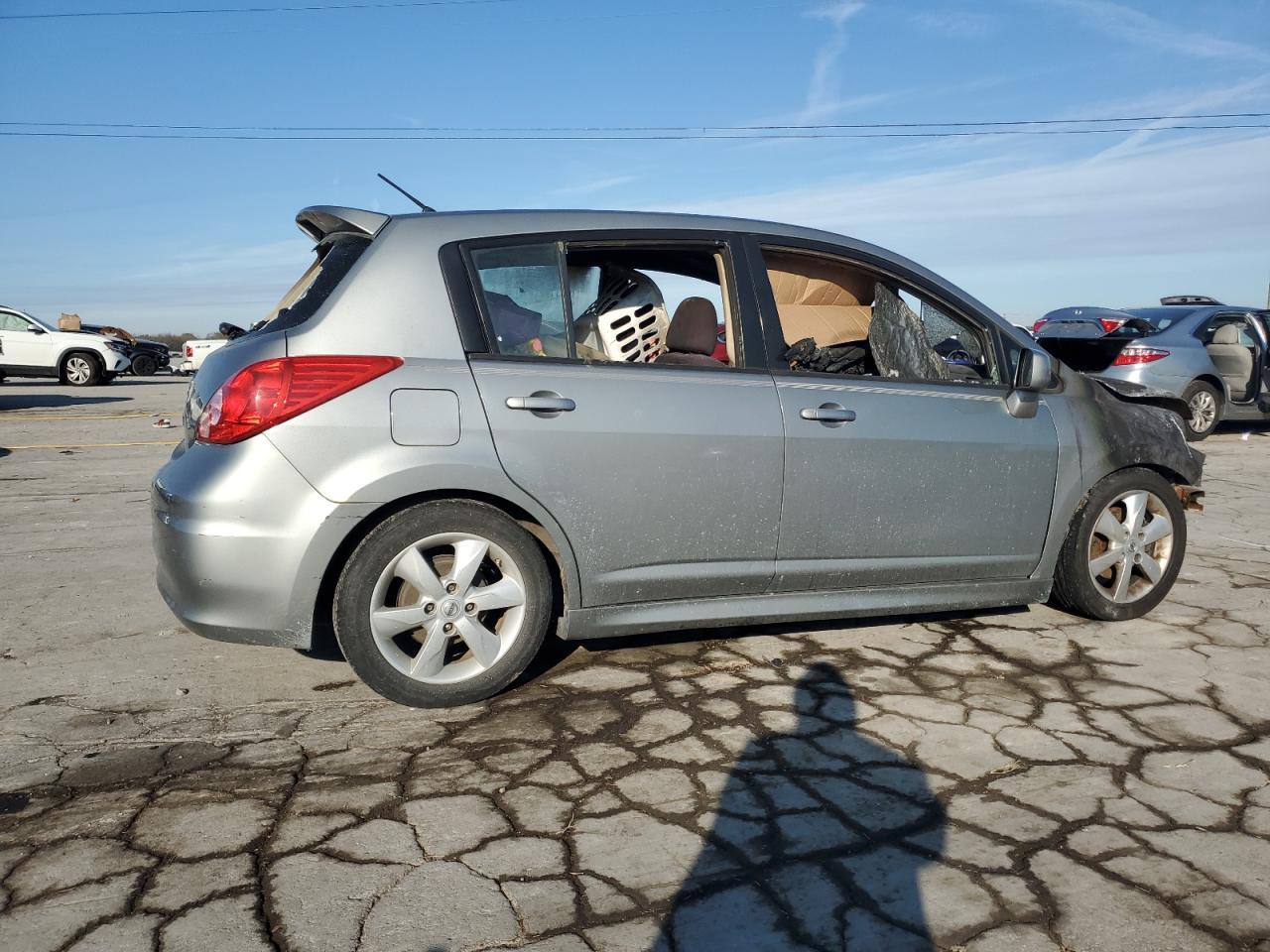 2010 NISSAN VERSA