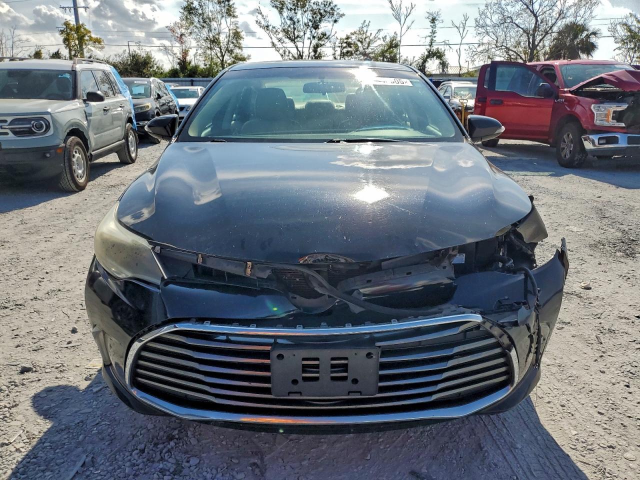 2016 TOYOTA Avalon