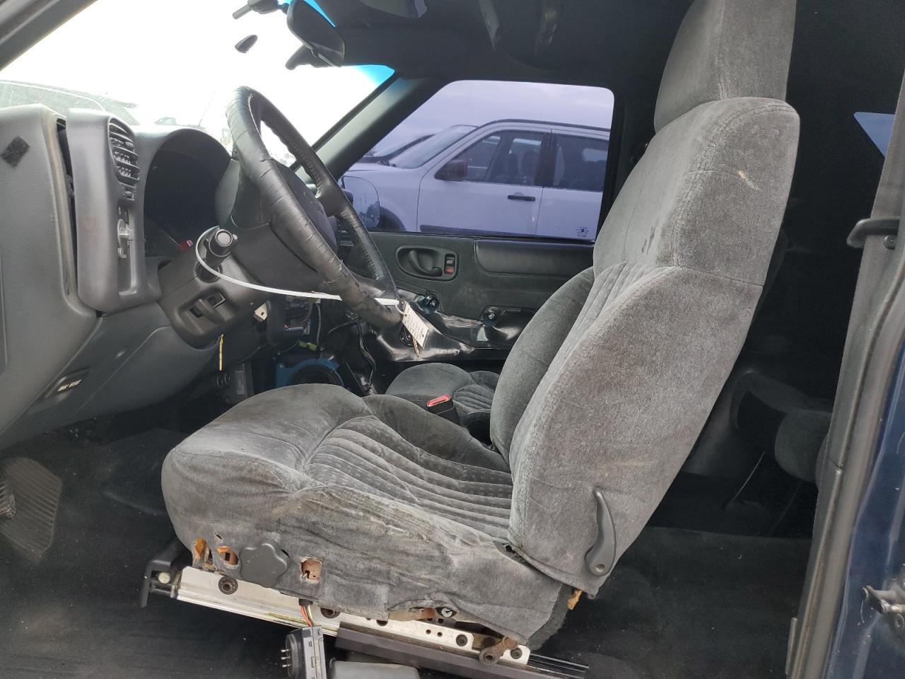 2000 CHEVROLET BLAZER
