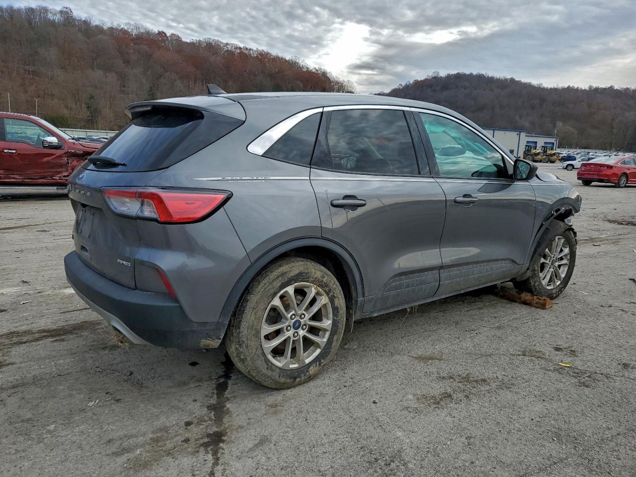 2022 FORD ESCAPE