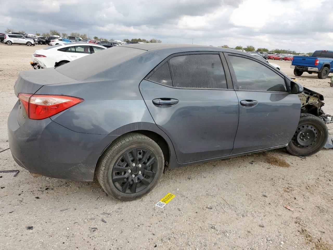 2017 TOYOTA COROLLA