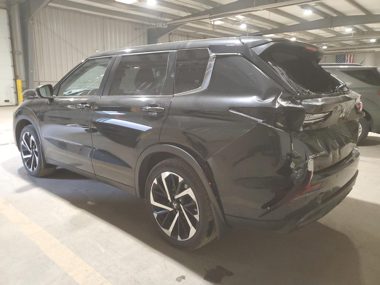 2022 MITSUBISHI outlander
