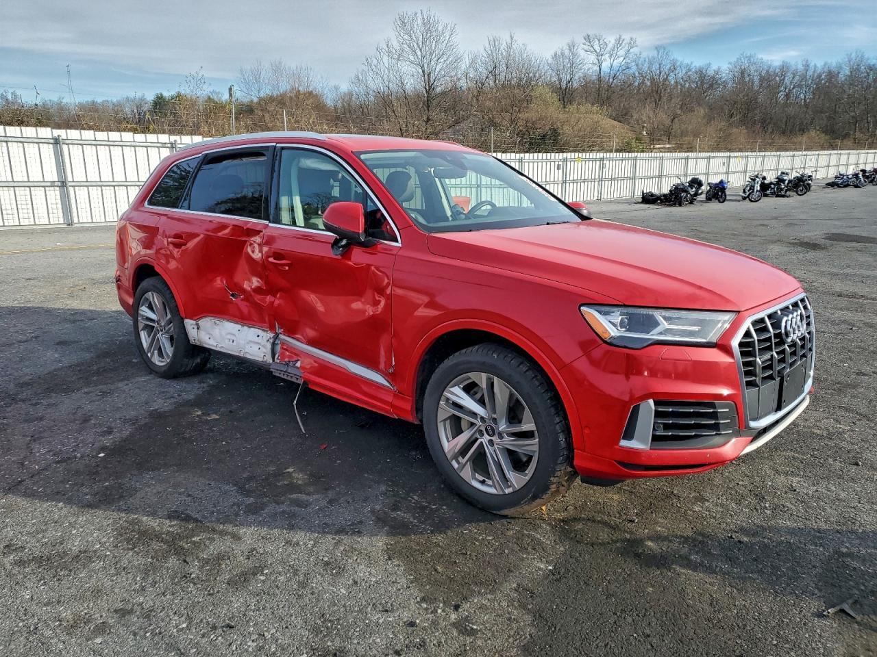 2021 AUDI Q7