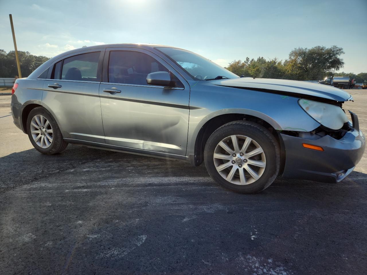 2010 CHRYSLER Sebring