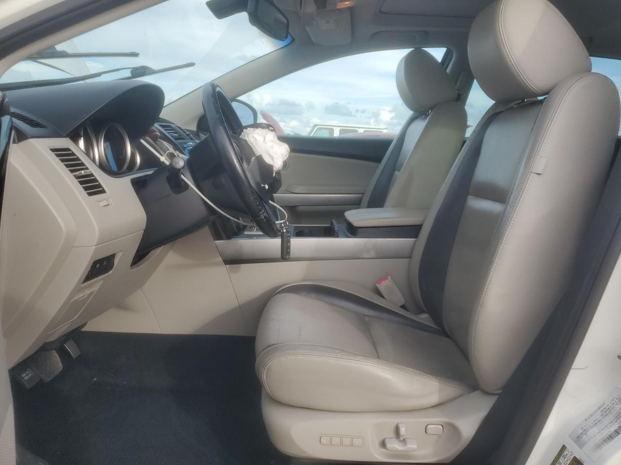 2010 MAZDA CX-9