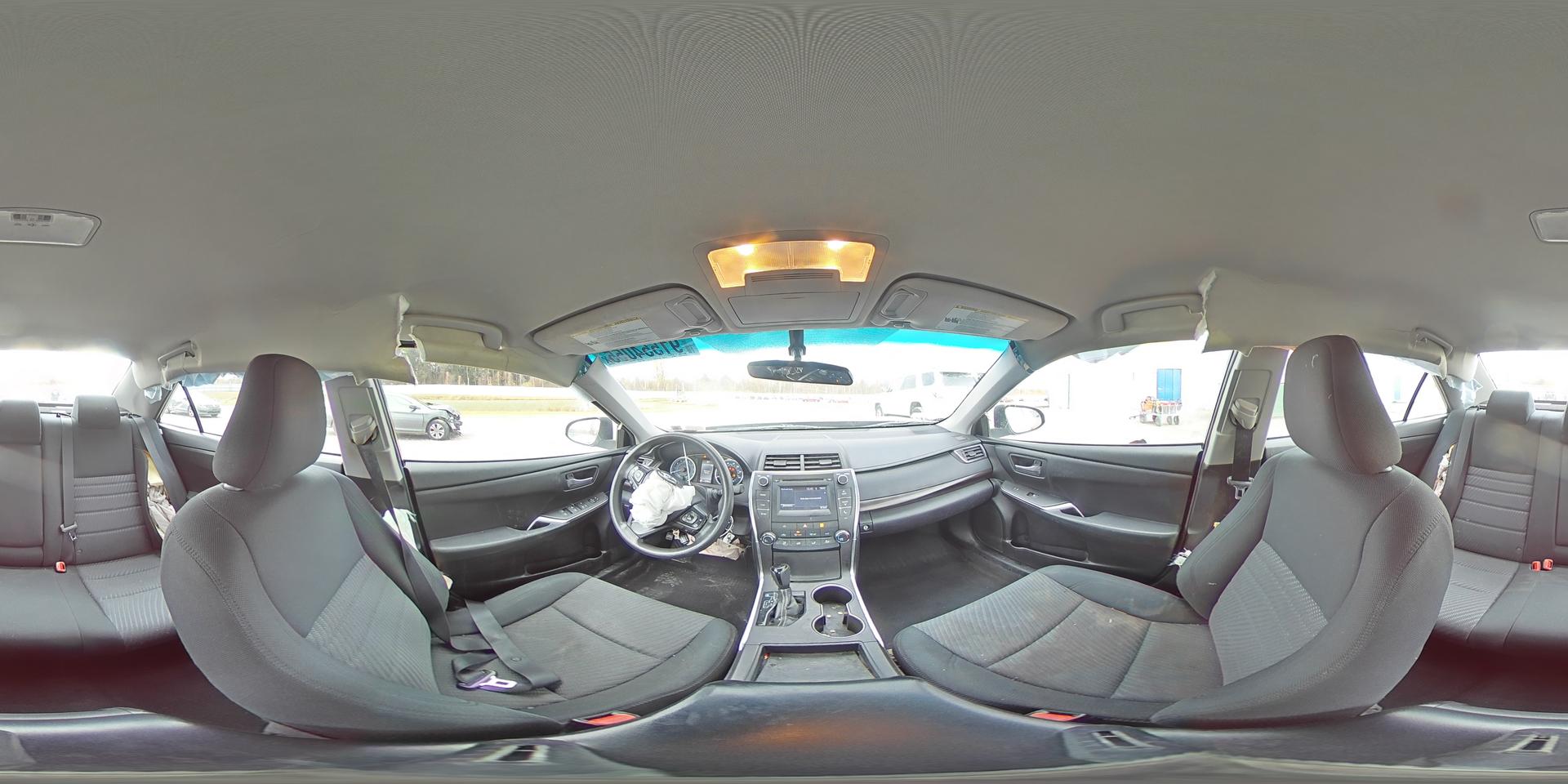 2016 TOYOTA CAMRY