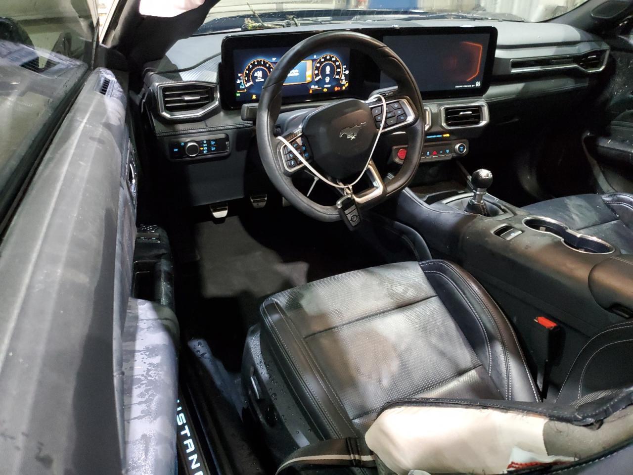 2024 FORD MUSTANG