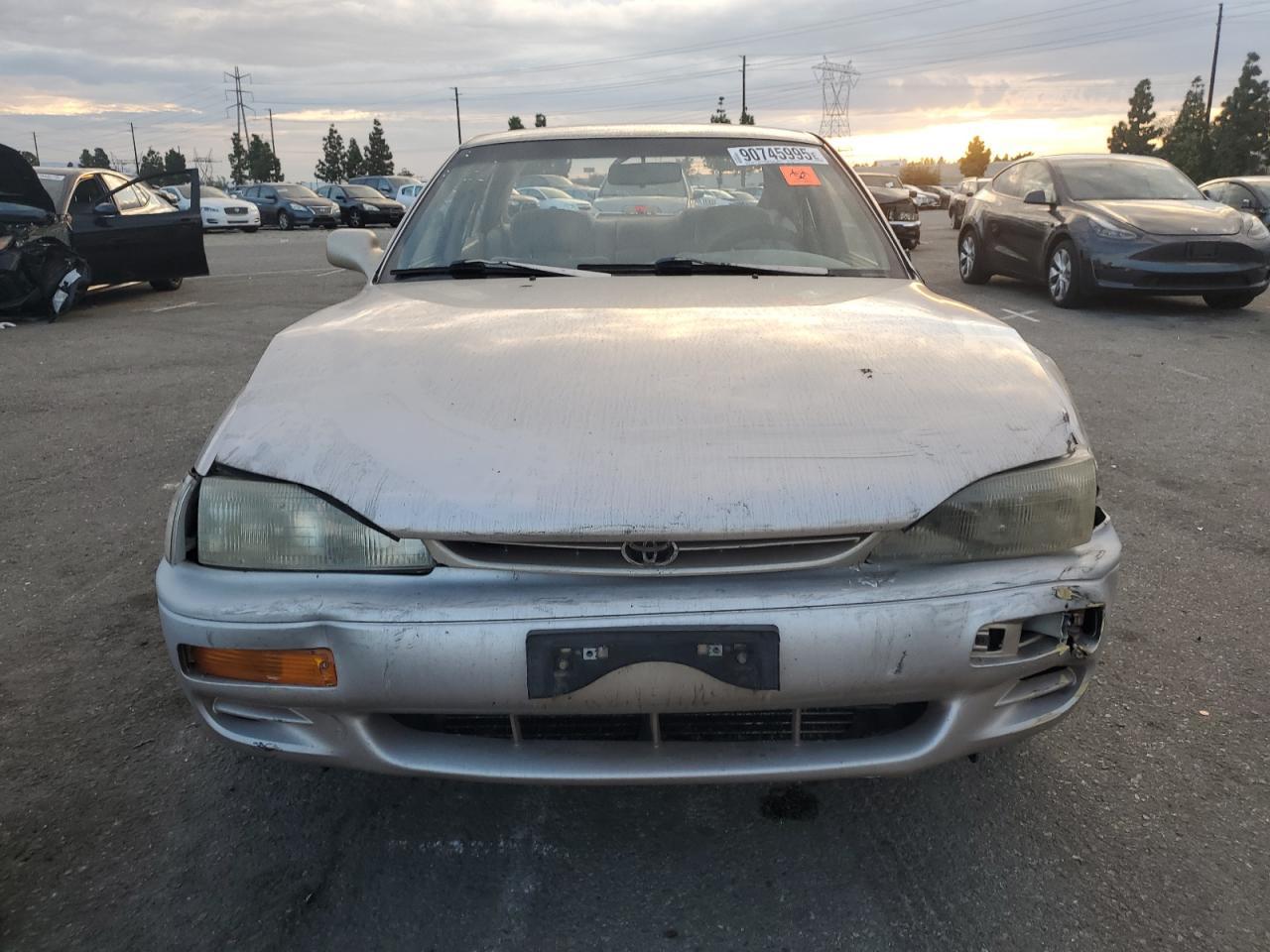 1996 TOYOTA CAMRY