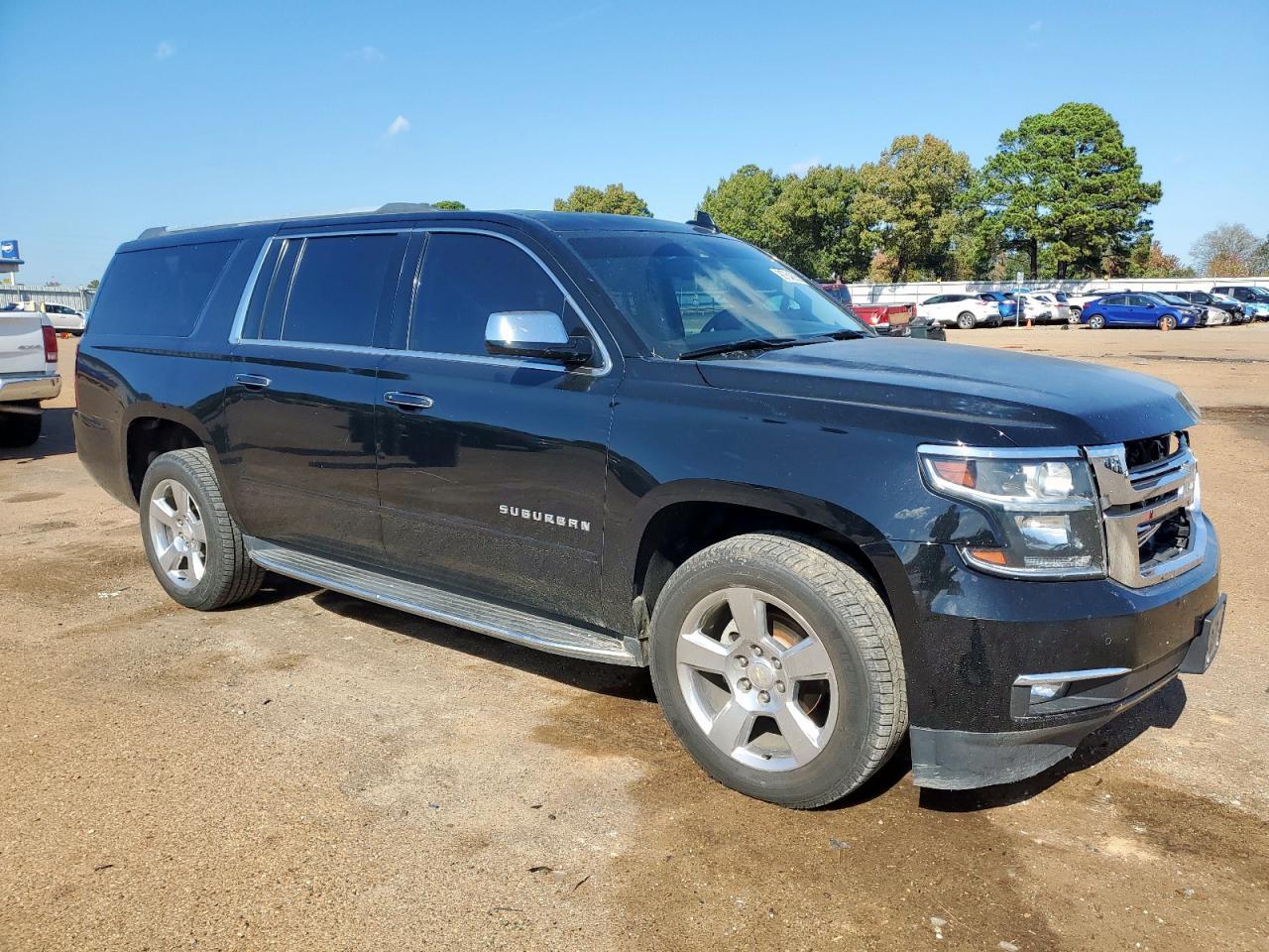 2017 CHEVROLET Suburban