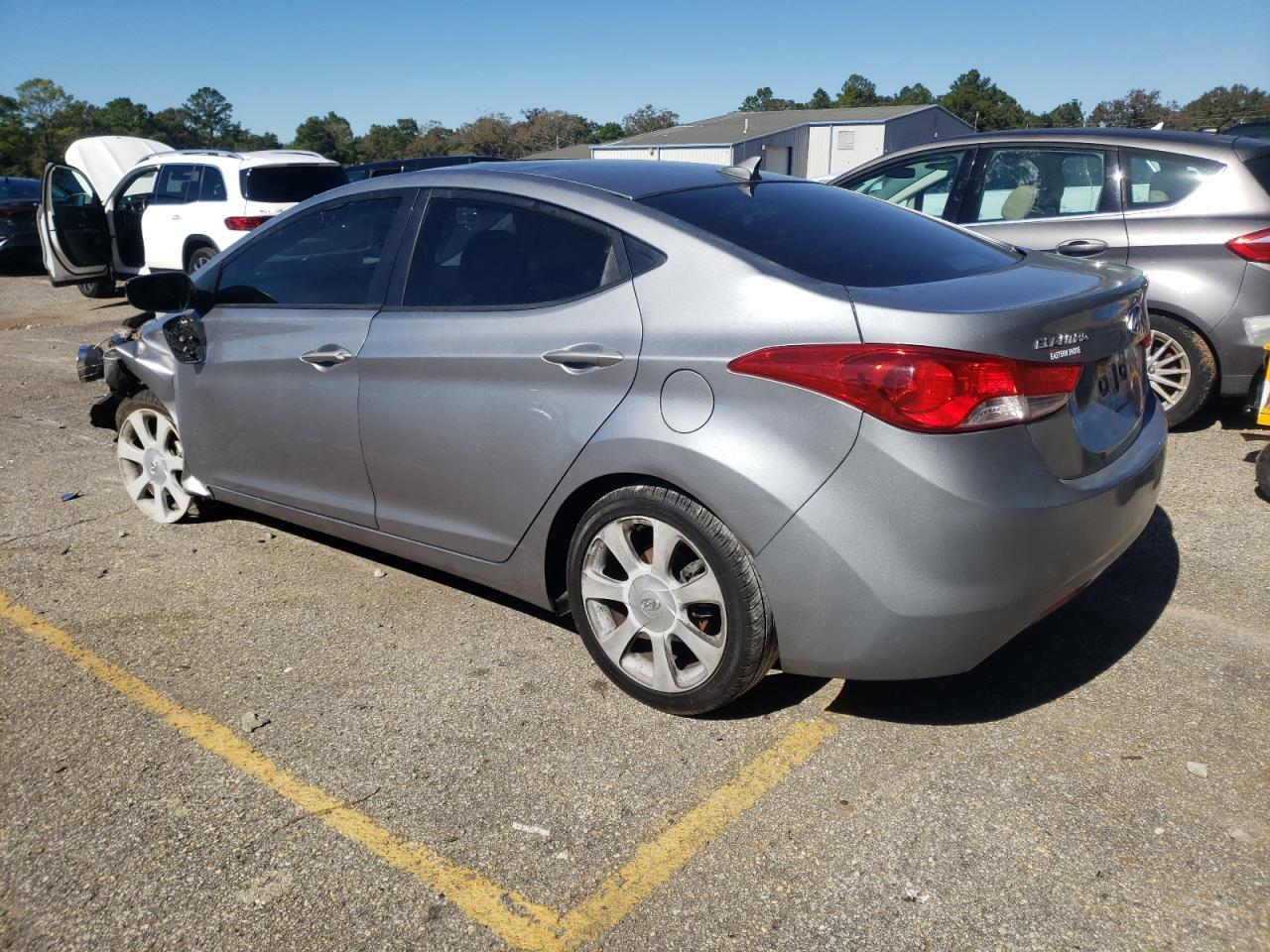 2012 HYUNDAI ELANTRA