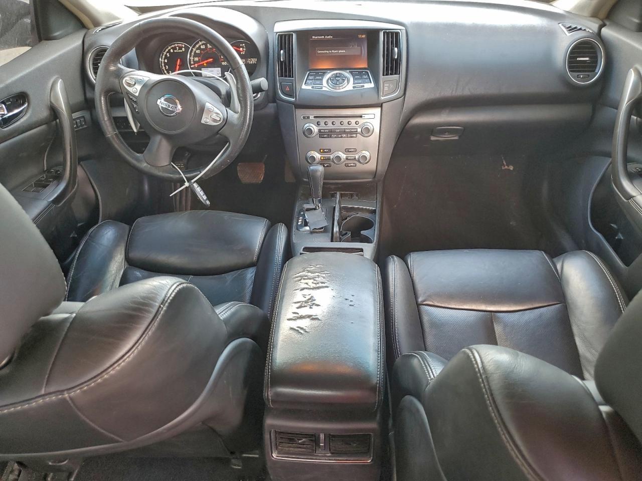 2014 NISSAN Maxima